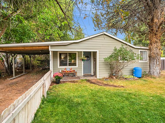 3rd image of 2307 SE Willowdale Ln