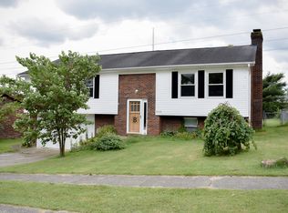 2113 Woodford Dr, Richmond, KY 40475