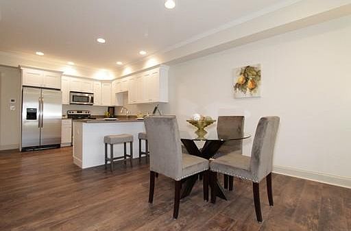 1st image of 724 Washington St APT 4A