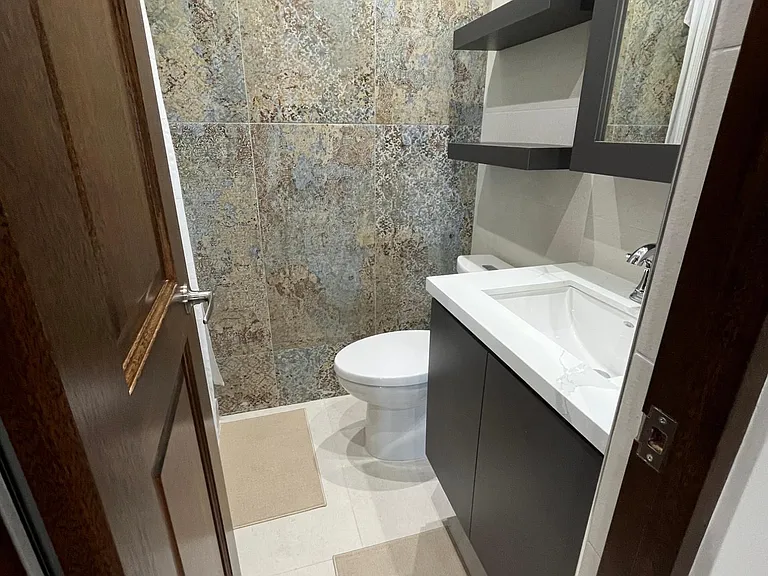 4745 Villas Del Mnr W #9G — Photo 9