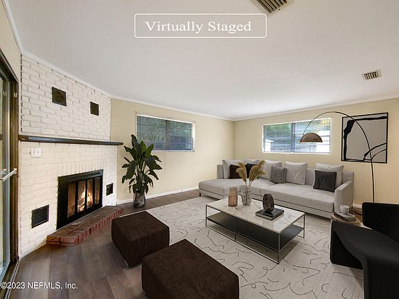 3rd image of 5040 MCMANUS Drive