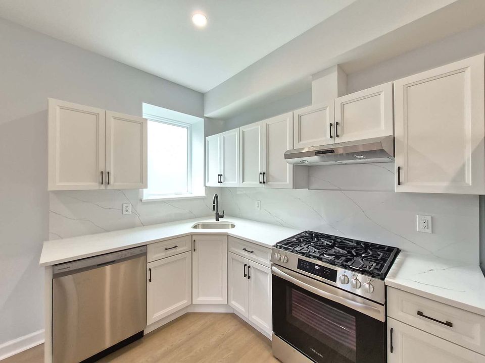 1st image of 54 Poillon Ave #1