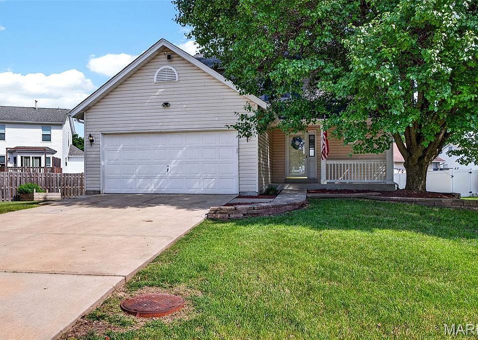 1st image of 819 Estes Park Dr