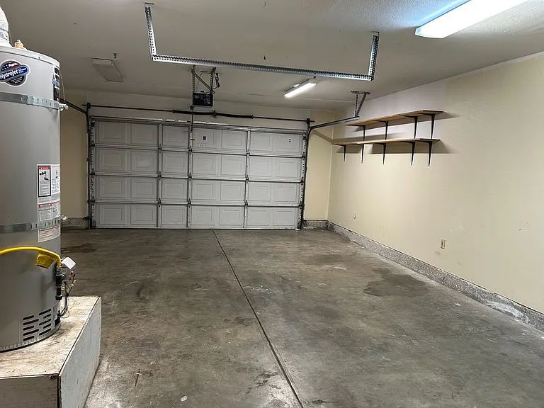 399 Jaycee Dr — Photo 27