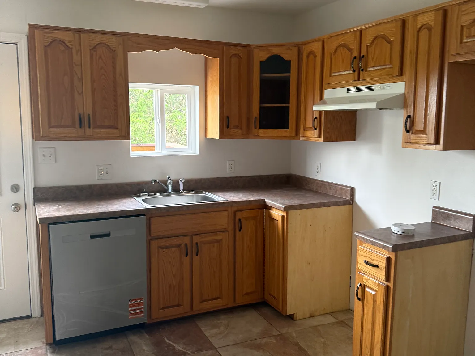 3 bed, 1680 sqft, $1,030 — Photo 4