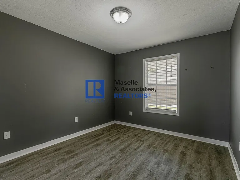 624 Post Oak Pl — Photo 28