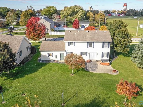 3rd image of 233 Linden Ave