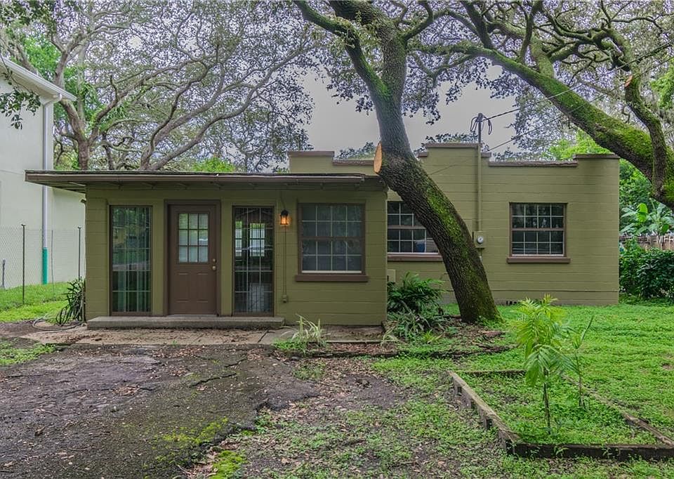 1st image of 8916 Lynn Ave
