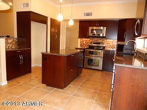 5th image of 933 E Mission Dr