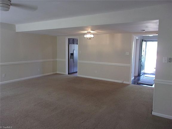 5th image of 1715 Ternberry Rd