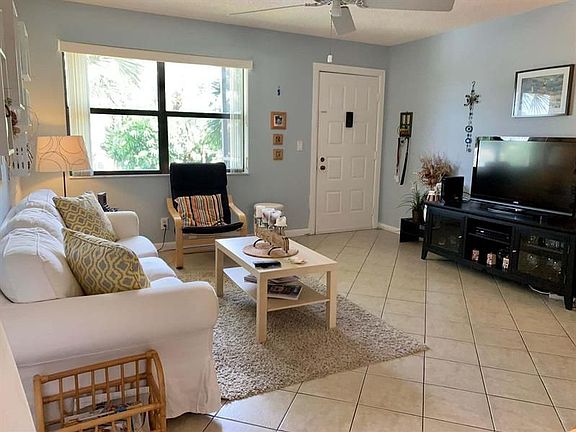 4th image of 7070 Golf Colony Ct APT 201