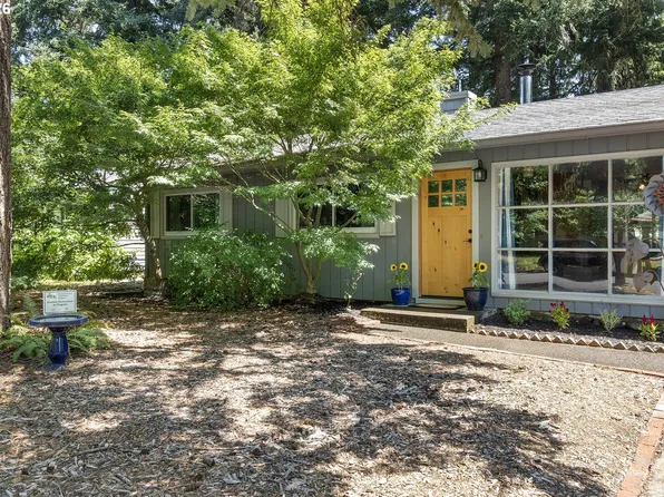 2032 SE 147th Ave, Portland, OR 97233