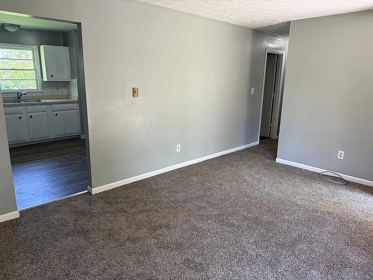 3673 Bass Ct — Photo 10