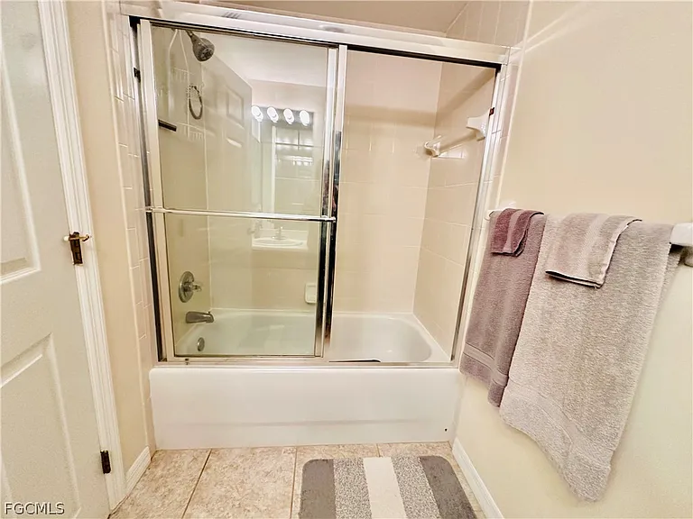 1133 Van Loon Commons Cir #203 — Photo 17