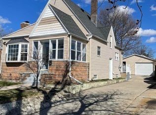 426 N Mason St, Mishawaka, IN 46544