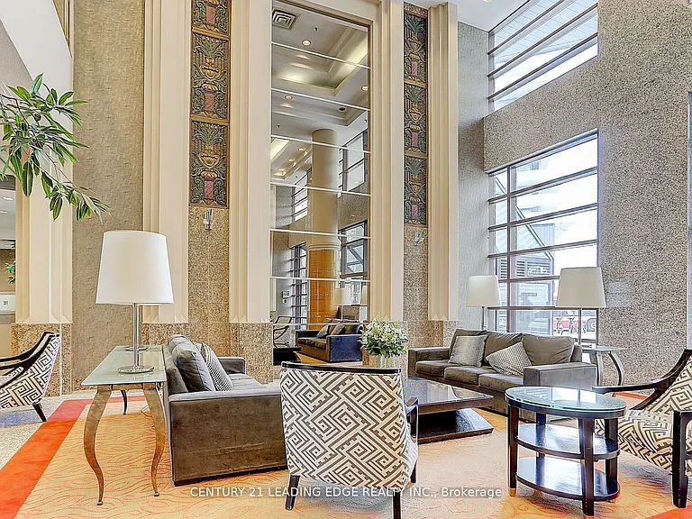 1001 Bay St #514 — Photo 37