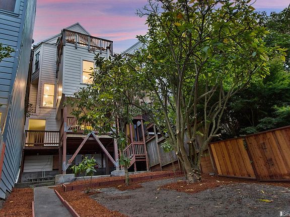4th image of 1264 Page St APT C