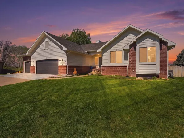 1414 W Clubhouse Ct, Andover, KS 67002
