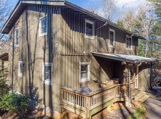 130 Hougie Heaven Ln, Franklin, NC 28734