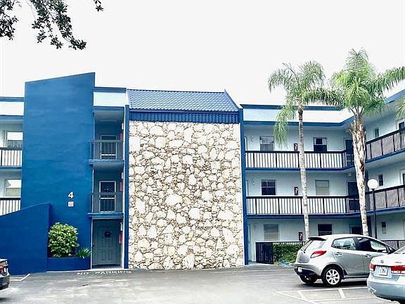 4th image of 3130 Holiday Springs Boulevard #104