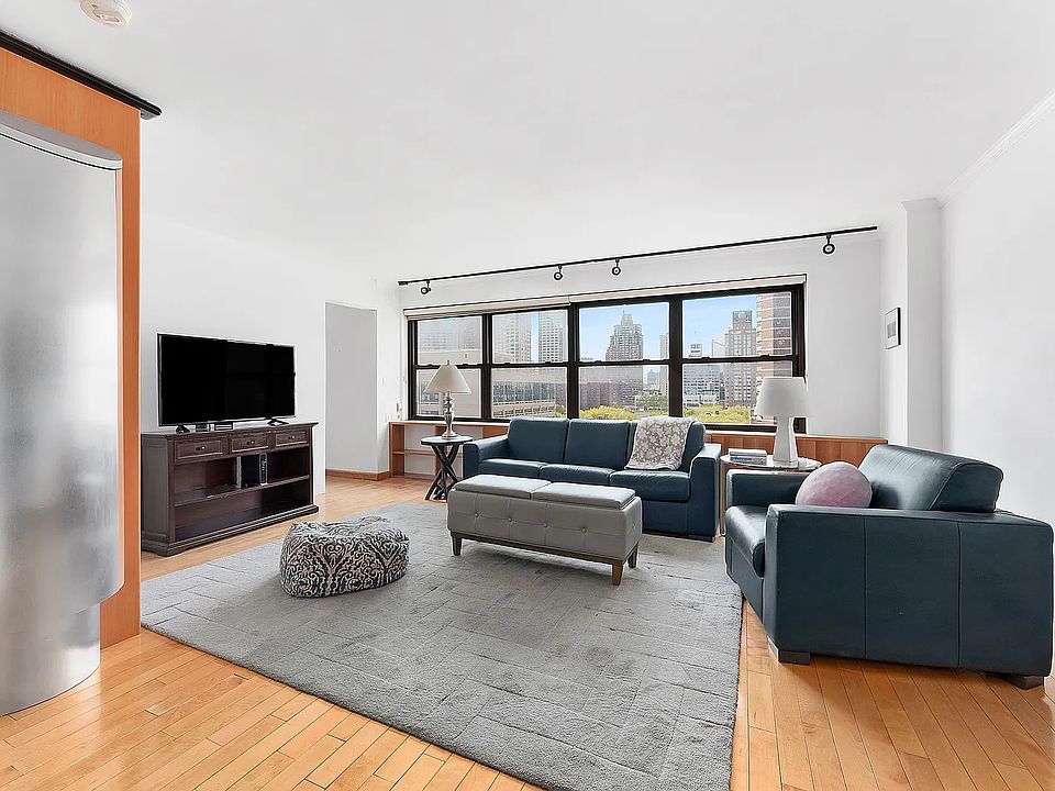 1st image of 142 W End Ave APT 15T