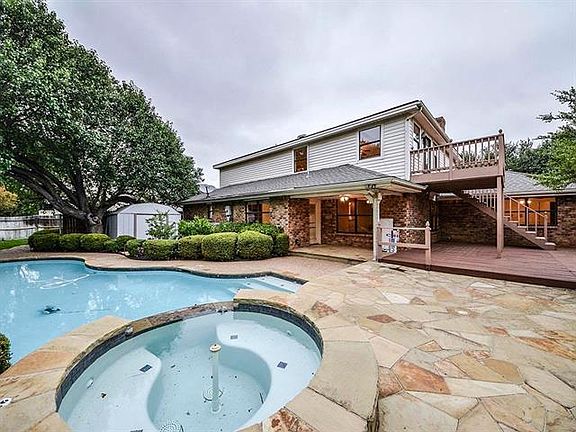 2nd image of 17 Creekmere Dr