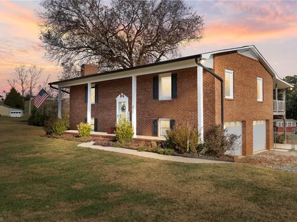 577 John Crotts Rd, Mocksville, NC 27028