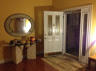 12 Edinboro Cir, Chalfont, PA 18914