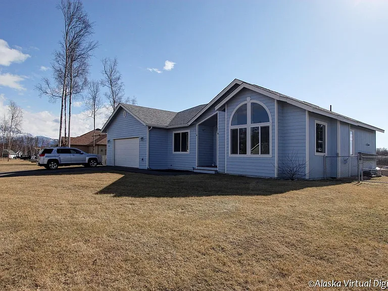 2384 S Paddock Dr — Photo 11