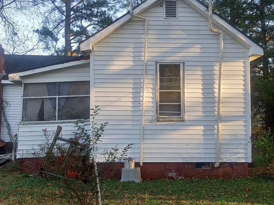2nd image of 506 McGwigan St