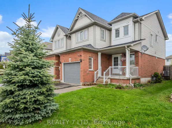 73 Bird St, Barrie, ON L4N 0X3