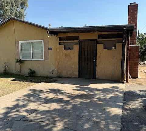3rd image of 304 N Channing Ave