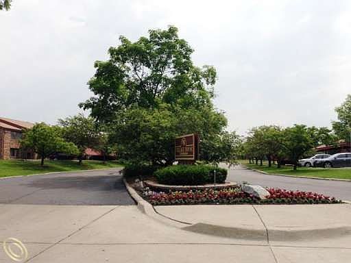 3rd image of 23823 Village House Dr S