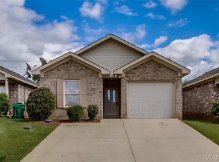 16420 Waterbury Ln, Moundville, AL 35474