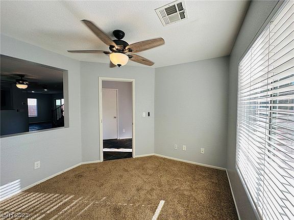 5th image of 636 Magrath St
