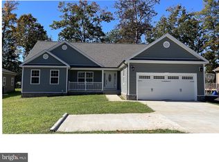 1906 Lakeview Pkwy, Locust Grove, VA 22508