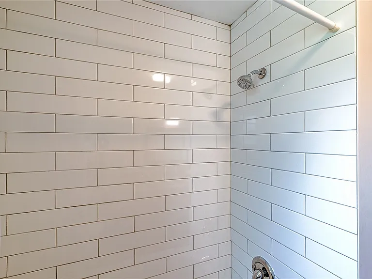 716 26th Ave — Photo 15