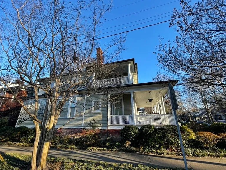 501 E Kingston Ave #E — Photo 3