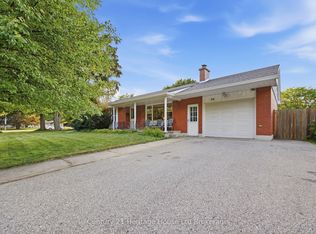 54 Glendale Dr, Tillsonburg, ON N4G1J5