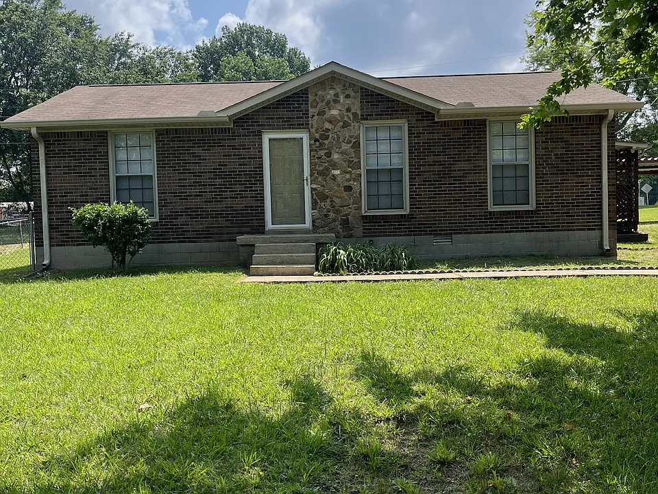 421 Shady Hill Rd