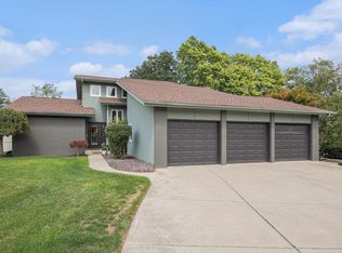 23715 Wilshire Blvd E, Elkhart, IN 46516