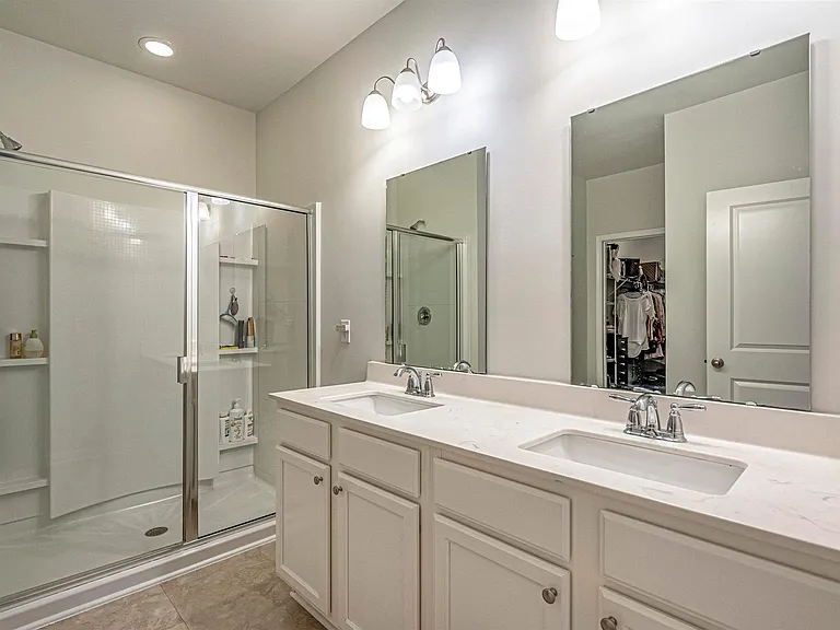 161 Mountain Ash Ln — Photo 10