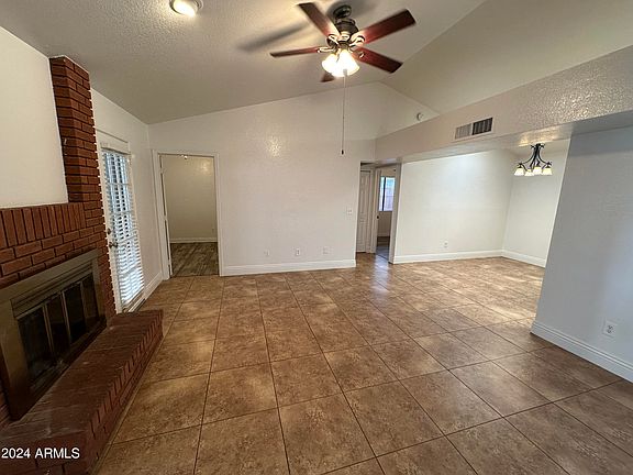 5th image of 1657 E JUANITA Avenue