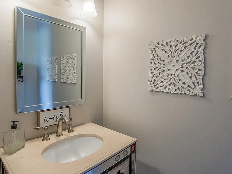 456 Candleglow Dr — Photo 9