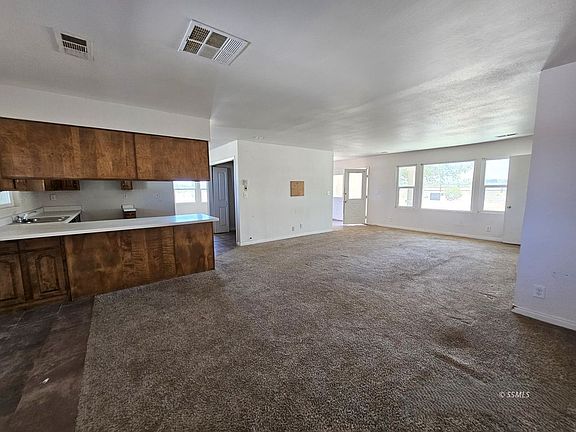4th image of 3018 Owens Peak St