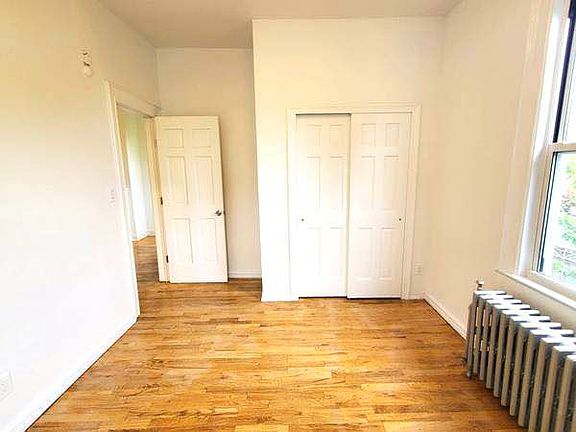 4th image of 31-23 42nd St #3