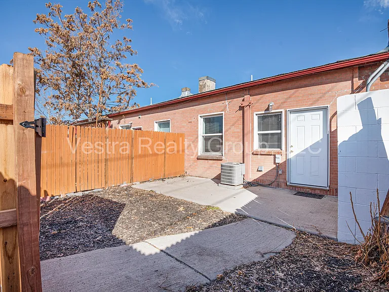 1622 W 38th Ave #1 — Photo 22