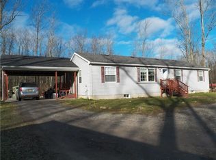 10840 Palmer Rd, Medina, NY 14103