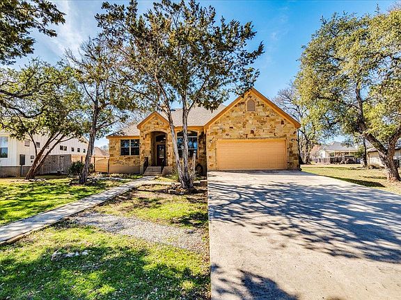 2nd image of 11 Rhapsody Ln