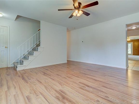 3rd image of 1798 Pueblo Dr